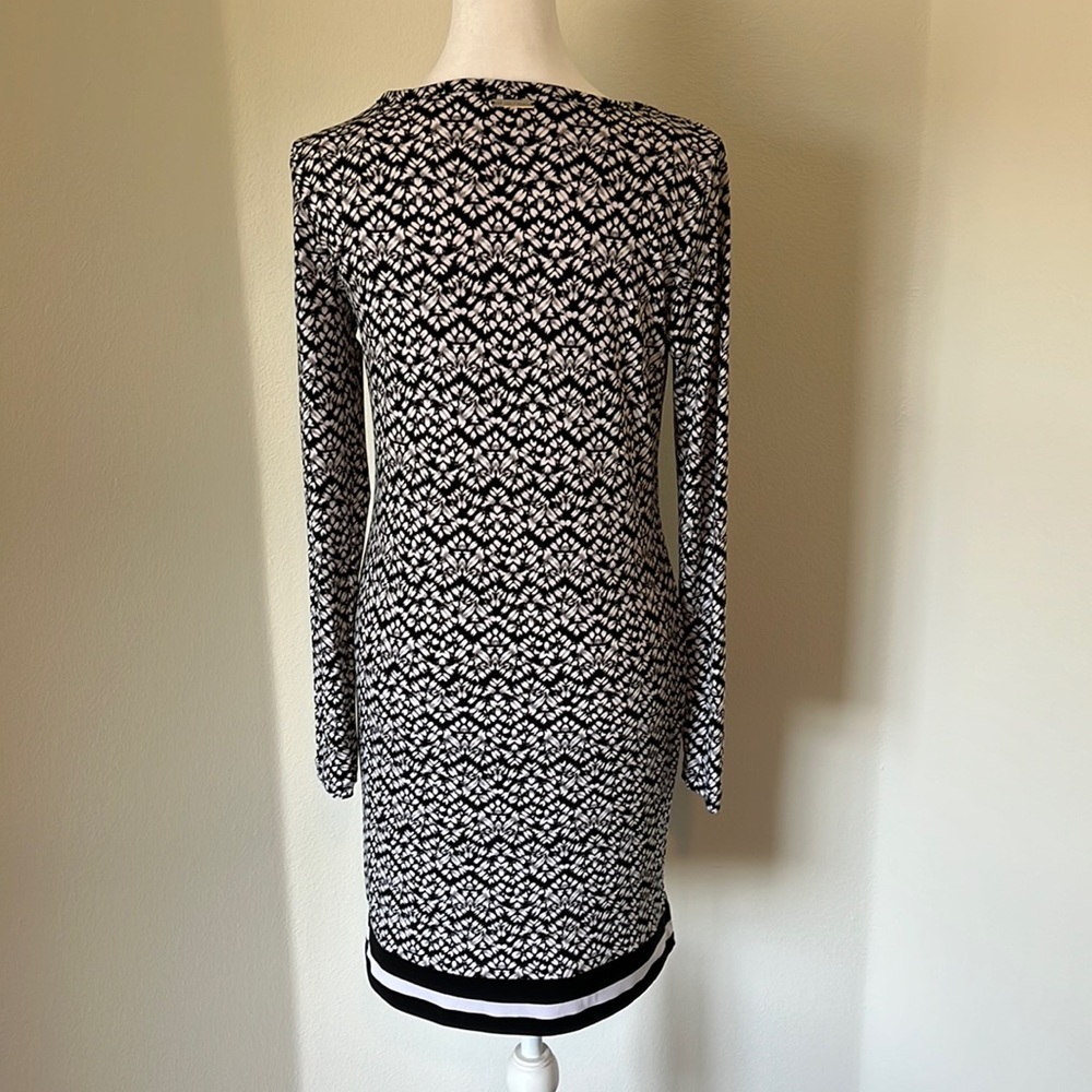 Michael Kors long sleeve dress size XS - Picture 3 of 5